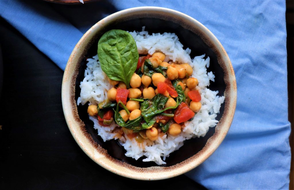 Vegan Spinach and Chickpea Curry - Very Vegan Val